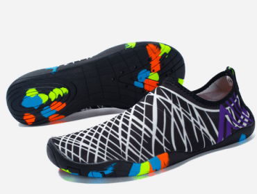 2022 Sports Water Sneakers Unisex Swimming Aqua Seaside Slippers Surf Upstream Light Quick-Drying Beach Water Shoes (Shoe Size: 43, Color: Wt)